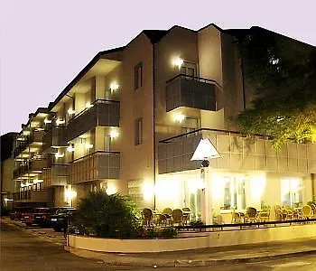 Des Bains Каттоліка